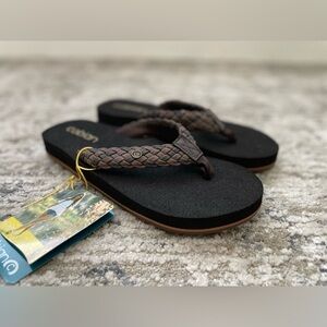 New COBIAN Braided Bounce Chocolate Flip Flops Size 7 Brown  (BRB10-201)